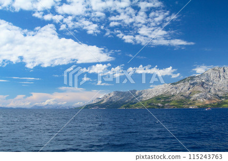 Scenic dalmatian landscape from the Sucuraj lighthouse 115243763