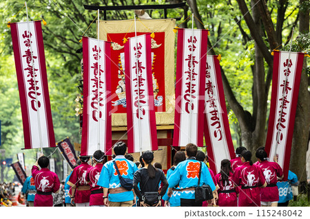 仙台青葉祭山馱遊行和旗幟 115248042