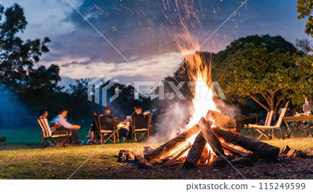 Campfire image material 115249599