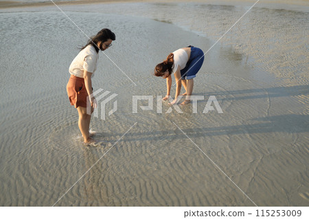 People in Nature People in Nature 115253009