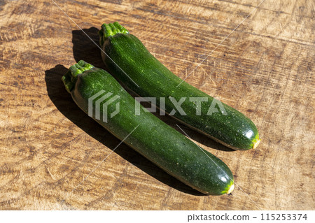 夏南瓜 115253374