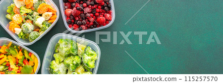 Freezing fresh vegetables Freezing fresh vegetables 115257570