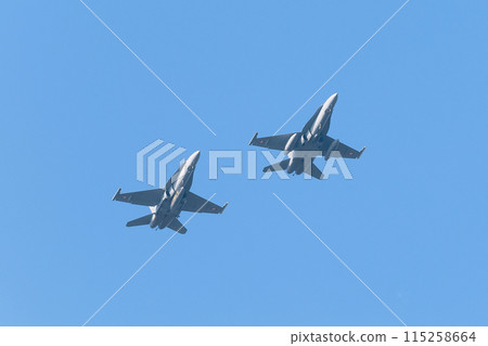 Swiss Air Force F/A-18C Hornet formation Swiss Air Force F/A-18C Hornet formation 115258664