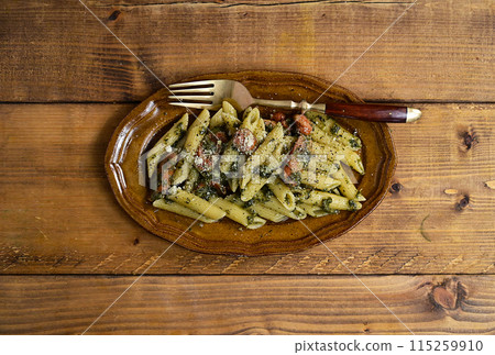 Mugwort Penne 115259910