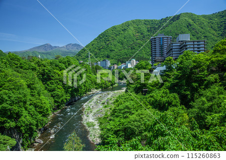 Kinugawa Onsen of the fresh green 115260863
