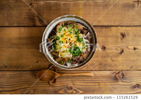 Grilled Cheese Beef Bowl 115261529