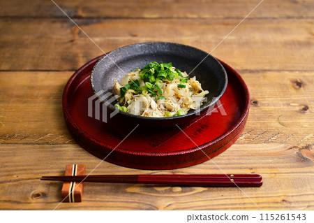 Bamboo shoot skin namul 115261543