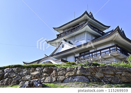 Stone walls built by Nobunaga (reconstruction) and Komakiyama Castle (replica castle tower) 115269939