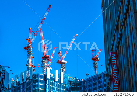 日本六月的東京城市景觀。從室町3丁目南看日本橋1丁目再開發案=5號 日本六月的東京城市景觀。從室町3丁目南看日本橋1丁目再開發案=5號 115271569