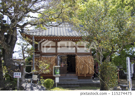 Muryoji Temple Cancer Prevention Hall Gamagori City 115274475