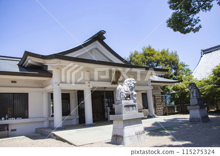 Tsubakinaka Shrine 115275324
