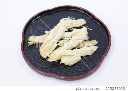 sakiika sakiika 115275933