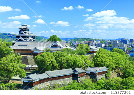 [熊本縣]晴天的熊本城（天守閣、本丸禦殿、重要文化財產櫓） 115277201