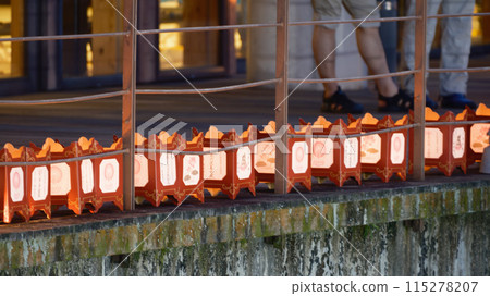老石橋和水邊風景 115278207