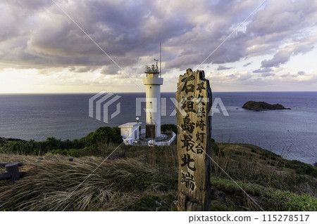 Sunset at Hirakubozaki Lighthouse, Ishigaki Island, Okinawa Prefecture 115278517