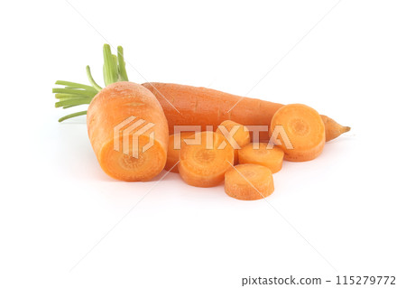 Whole carrot alongside its sliced pieces over white background Whole carrot alongside its sliced pieces over white background 115279772