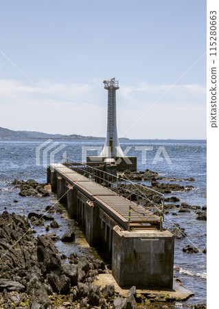位於島原半島南端的瀨戶崎燈塔【長崎縣南島原市】 位於島原半島南端的瀨戶崎燈塔【長崎縣南島原市】 115280663
