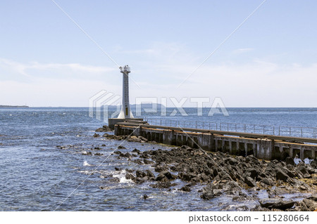 位於島原半島南端的瀨戶崎燈塔【長崎縣南島原市】 位於島原半島南端的瀨戶崎燈塔【長崎縣南島原市】 115280664