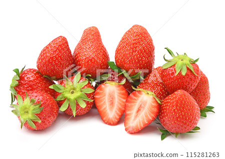 Strawberries (Yayoihime) 115281263