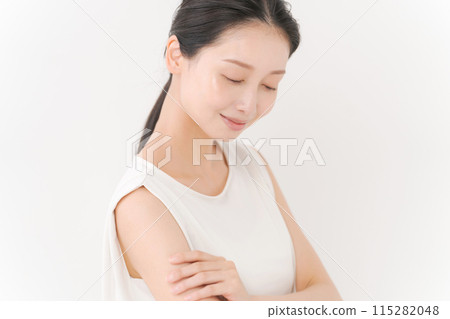 年輕女性的美麗形象 115282048