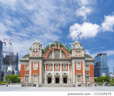 Osaka Nakanoshima Osaka City Central Public Hall 115284879