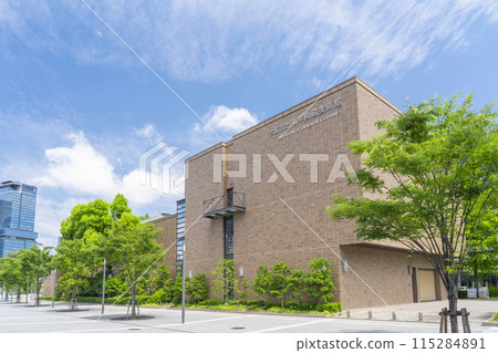 Osaka Municipal Museum of Oriental Ceramics Fresh Green Season Osaka Municipal Museum of Oriental Ceramics Fresh Green Season 115284891