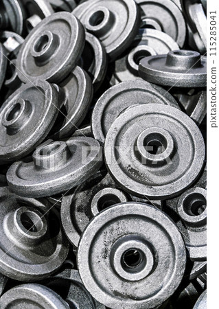 Metal steel parts for the production of automobile gearboxes in a factory 115285041