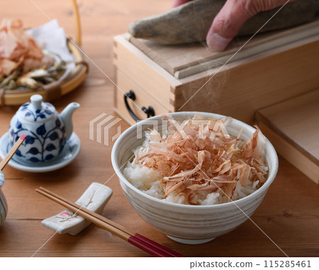 Nekomanma(鰹魚片飯) 米飯 Nekomanma(鰹魚片飯) 米飯 115285461