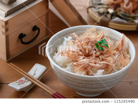 Nekomanma(鰹魚片飯) 米飯 Nekomanma(鰹魚片飯) 米飯 115285490