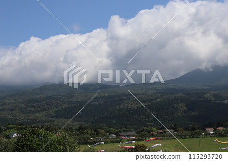 Golden Week/Takachiho Ranch/Miyazaki 115293720