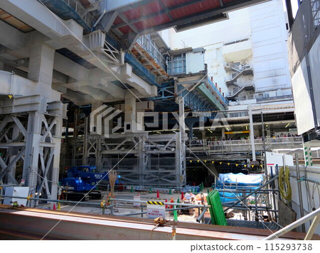 東京地鐵銀座線澀谷站搬遷工作東急百貨公司東橫店東館 2017.5.4 東京地鐵銀座線澀谷站搬遷工作東急百貨公司東橫店東館 2017.5.4 115293738