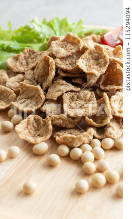 大豆和豆肉 115294094