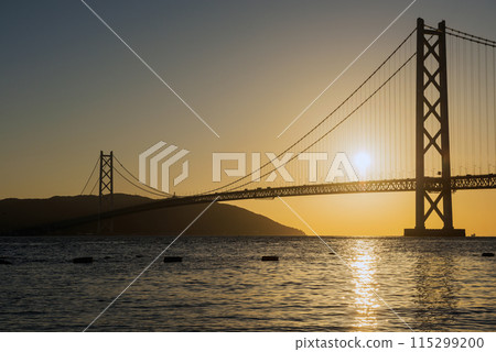 Akashi Strait in the evening 115299200