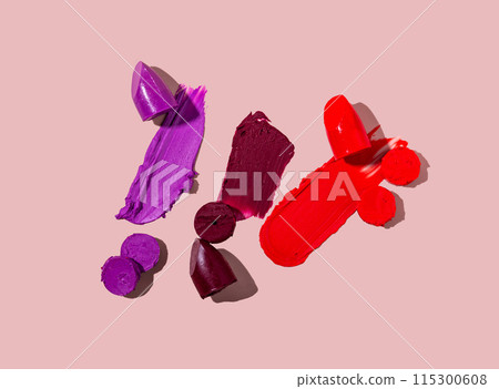 Various lipstick swatch stroke isolated on white 115300608