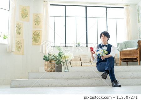 新娘新郎智慧型手機 115307271