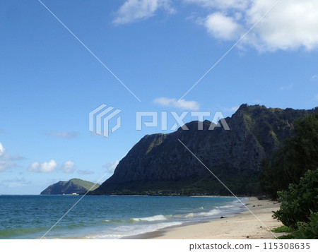 Waimanalo Beach on Oahu, Hawaii Waimanalo Beach on Oahu, Hawaii 115308635