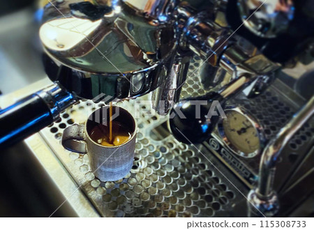 Espresso machine and coffee cups Espresso machine and coffee cups 115308733
