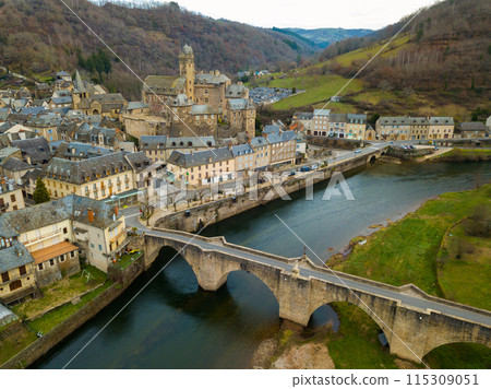 Aerial view of castle and bridge of Estaing 115309051
