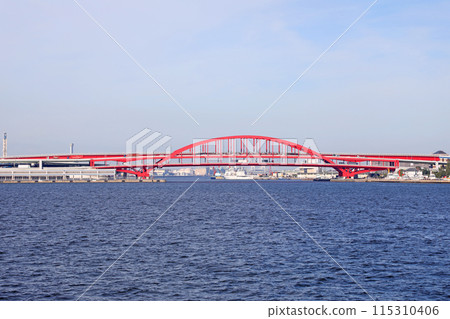 Kobe Bridge 115310406