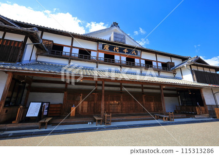 【熊本縣】陽光明媚的劇場八千代座（山鹿溫泉街） 115313286