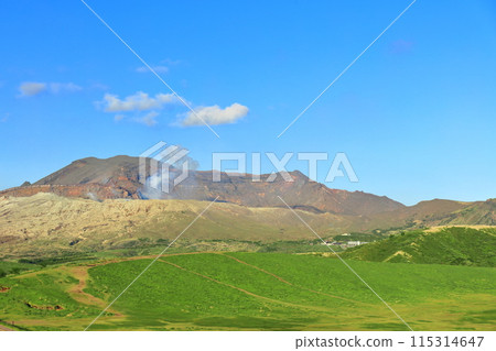 [Kumamoto Prefecture] The summit of Mount Aso (Nakadake) on a clear day 115314647