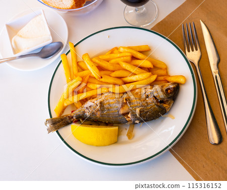 Fried Mediterranean fish Sarpa Fried Mediterranean fish Sarpa 115316152
