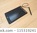 平板電腦和地板上的平板電腦 115319241