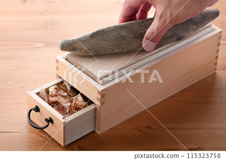 鰹魚(鰹魚、國產鰹魚)和鰹魚刮鬍機 鰹魚(鰹魚、國產鰹魚)和鰹魚刮鬍機 115323758