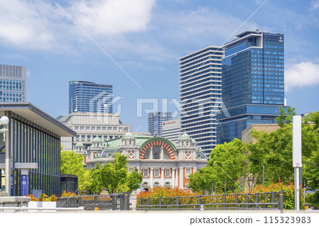 從難波橋（獅子橋）眺望中之島 115323983
