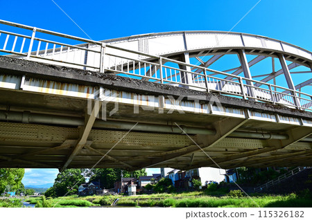 石川縣金澤市橫跨淺野川的天神橋 115326182