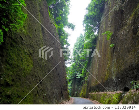 穿過岩隈山（熊本縣山鹿市） 115329914
