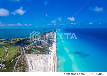 El Mirador dolphin beach, Cancun 115335060
