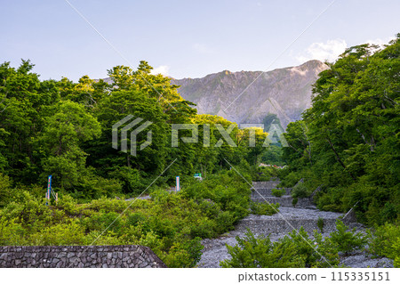 Beautiful scenery of Daisen in Tottori prefecture, Japan Beautiful scenery of Daisen in Tottori prefecture, Japan 115335151