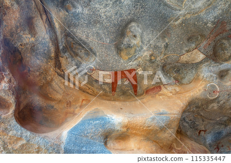Ancient tribal rock artwork primitive carvings of cow figure, Laas Geel, Maroodi Jeex, Hargeisa, Somaliland Ancient tribal rock artwork primitive carvings of cow figure, Laas Geel, Maroodi Jeex, Hargeisa, Somaliland 115335447